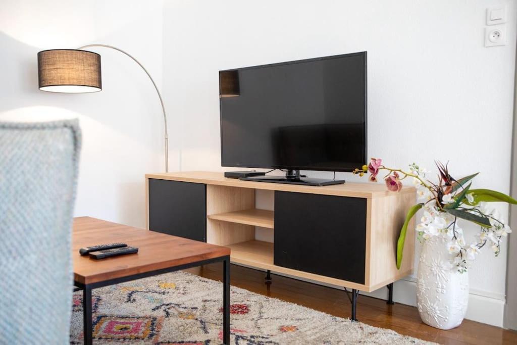 Suite Tres Moderne Et Cosy, Proche Centre-Ville, Mulhouse Centre מראה חיצוני תמונה
